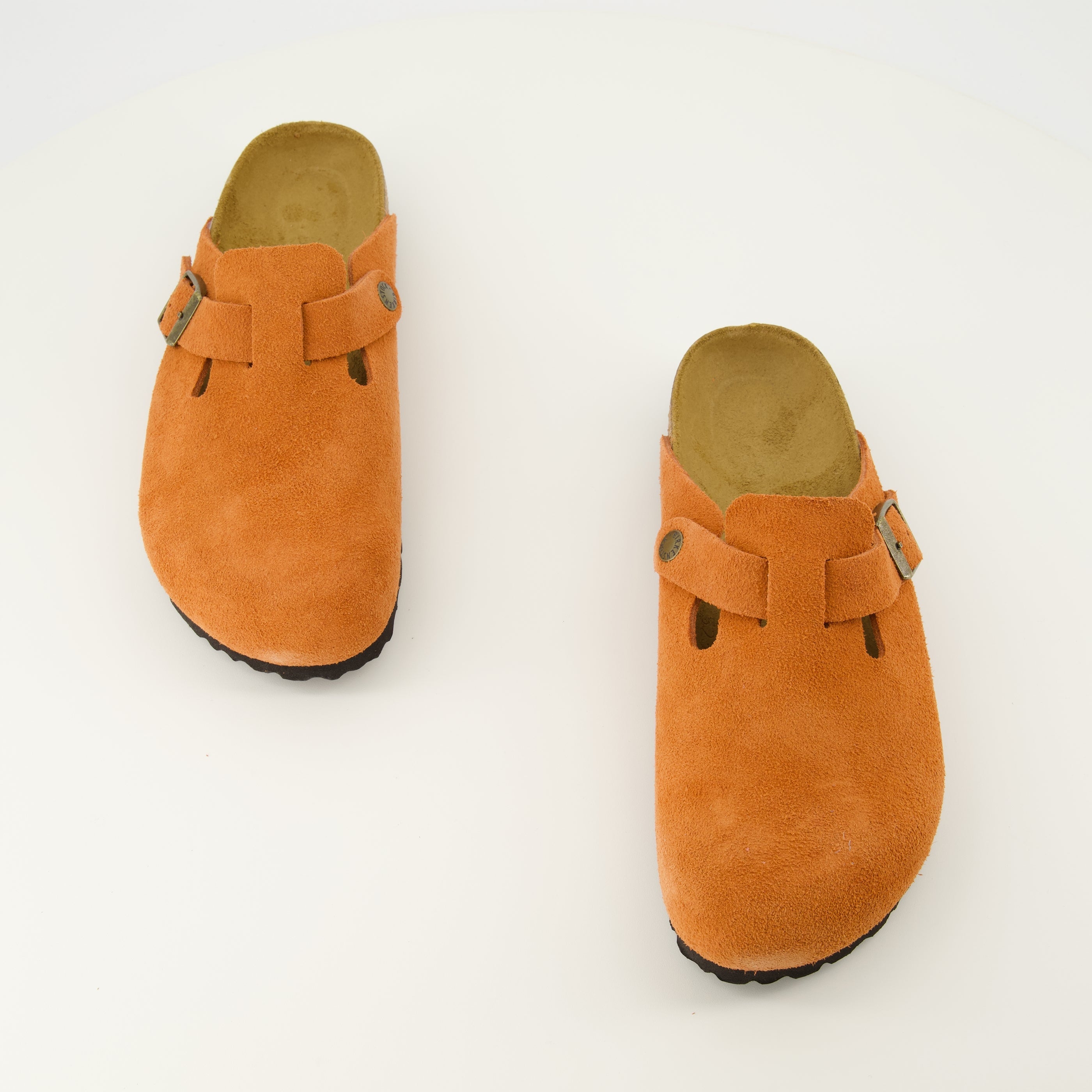 Mules Boston orange en suède
