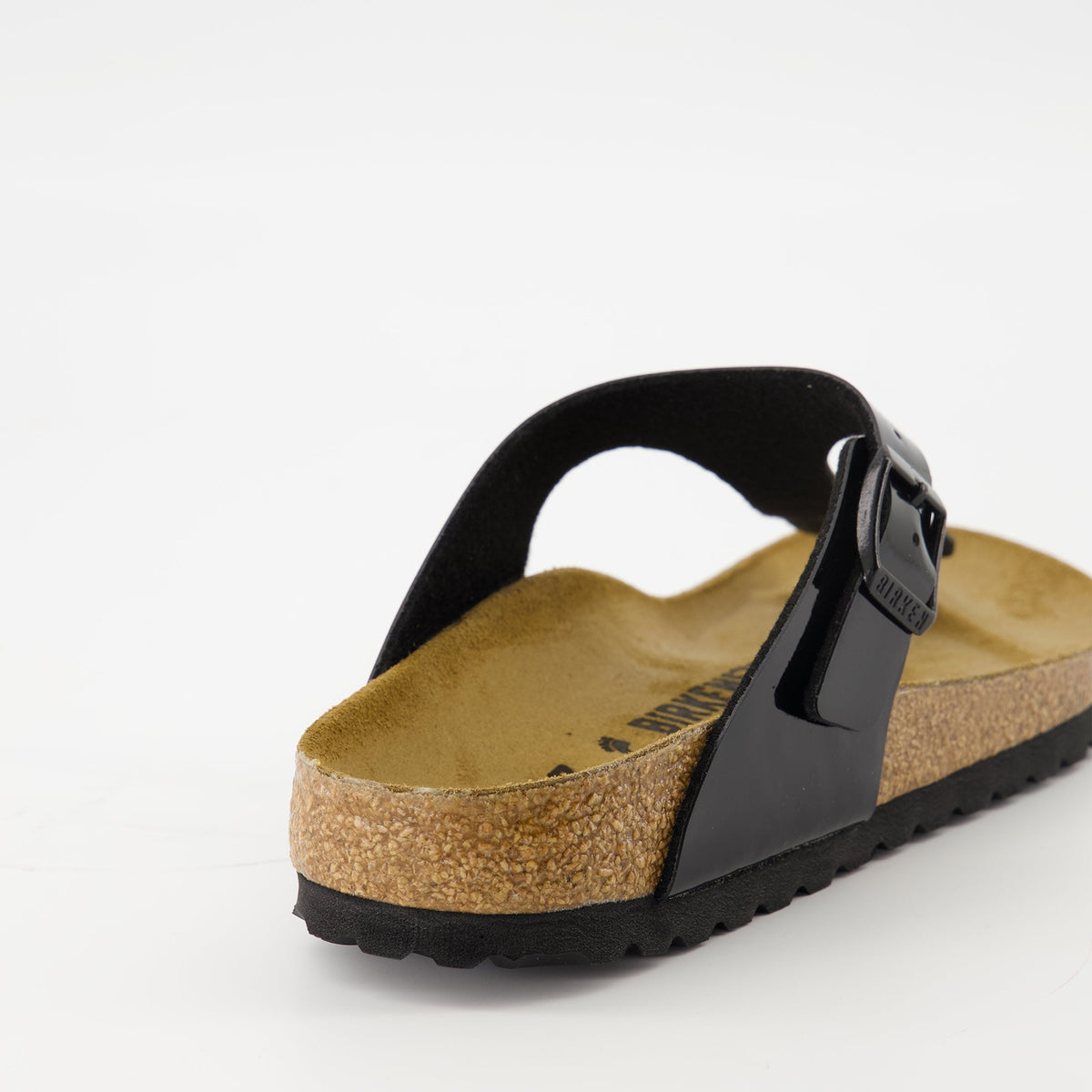 Tongs en cuir verni